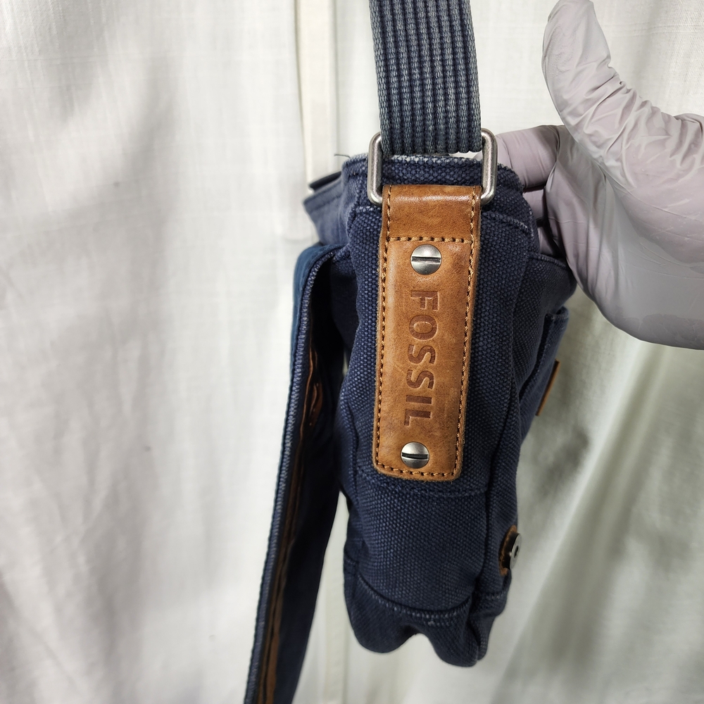 Fossil Navy and Brown Men's Messenger Bag - Picture 8 of 9